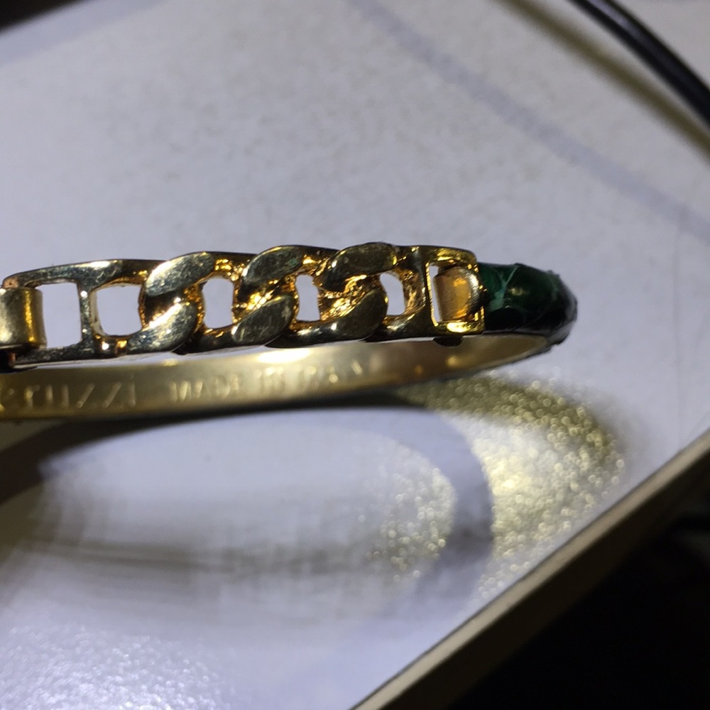 Vintage green snakeskin gold tone metal bracelet